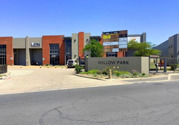 221  m² Industrial space