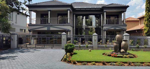 5 Bedroom House