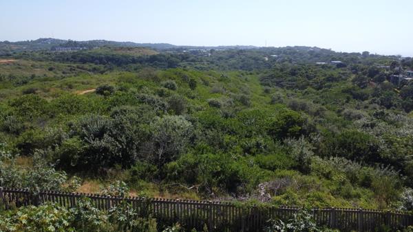1 053 m² Land
