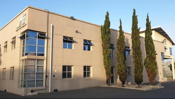 3 100 m² Industrial space