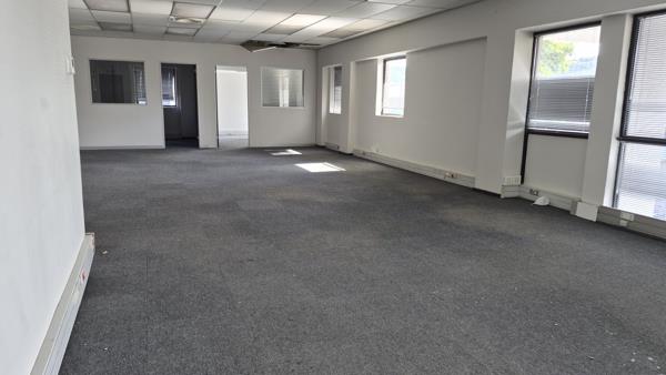 249  m² Office Space