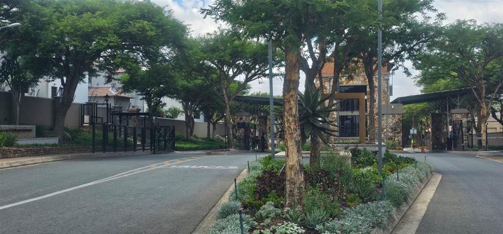 4 Bedroom House in Kyalami Glen Estate