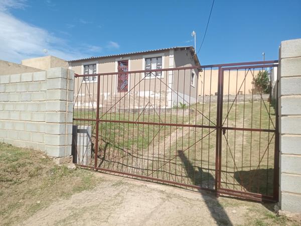 2 Bedroom House