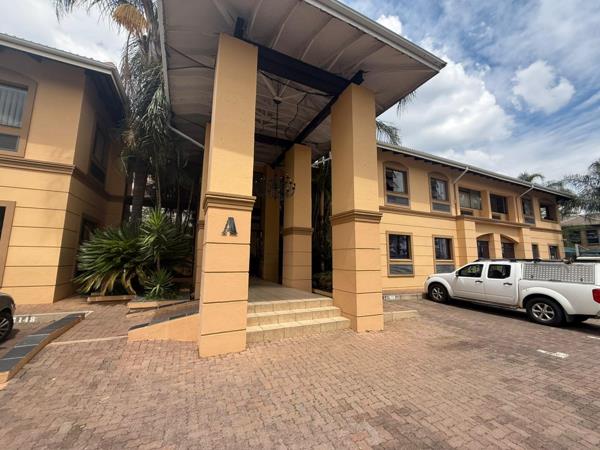 80  m² Commercial space