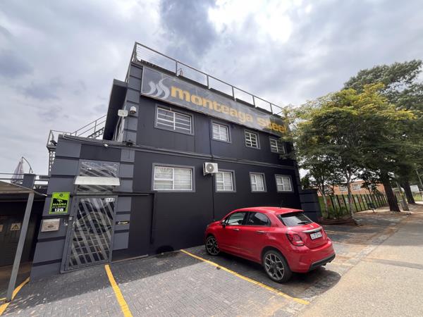 280  m² Commercial space