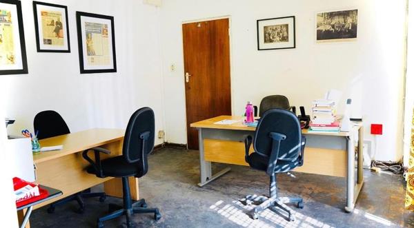 700  m² Office Space