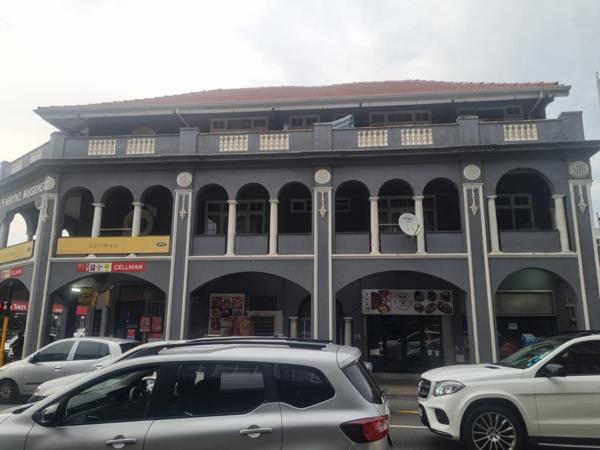 780 m² Office Space
