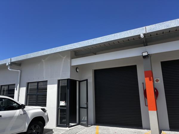 121  m² Industrial space