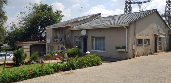9 Bedroom House