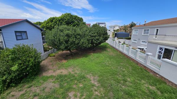 476 m² Land