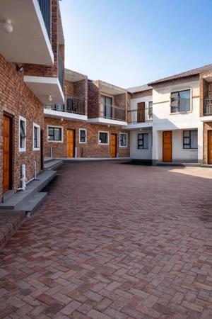 580  m² Commercial space