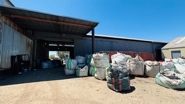 1 134  m² Industrial space