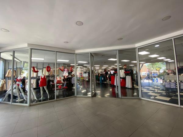 629 m² Retail Space