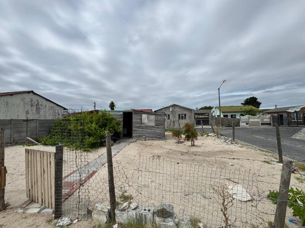 206 m² Land