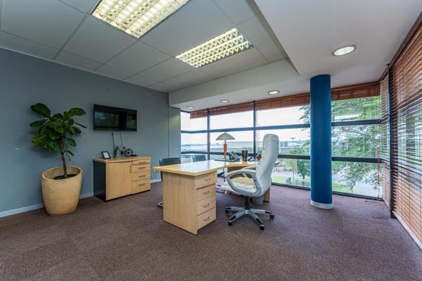 414 m² Commercial space