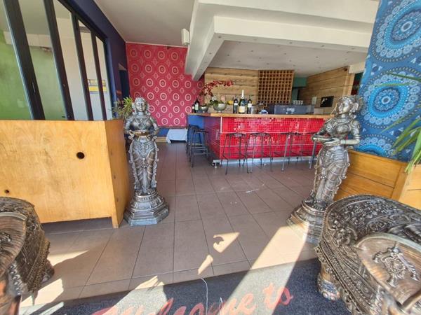 316 m² Retail Space