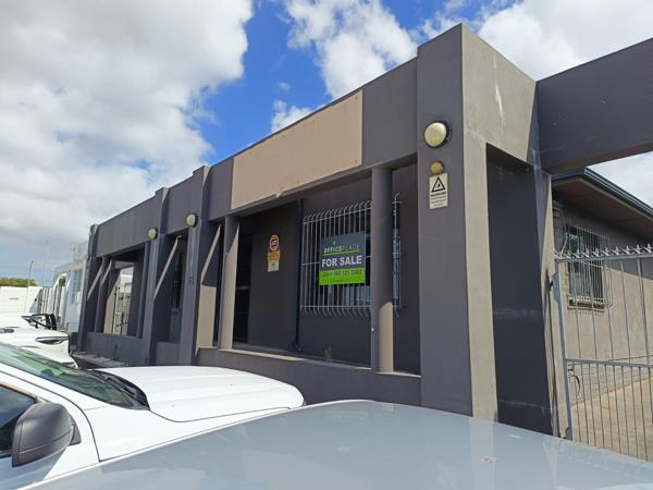 210  m² Commercial space