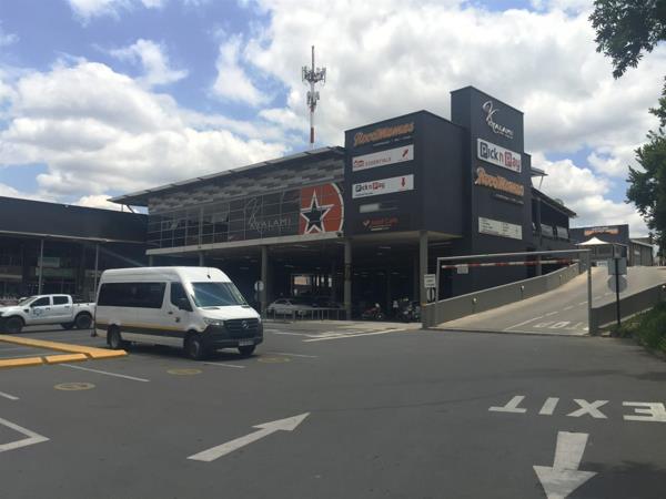 65  m² Retail Space