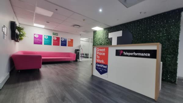 990  m² Commercial space