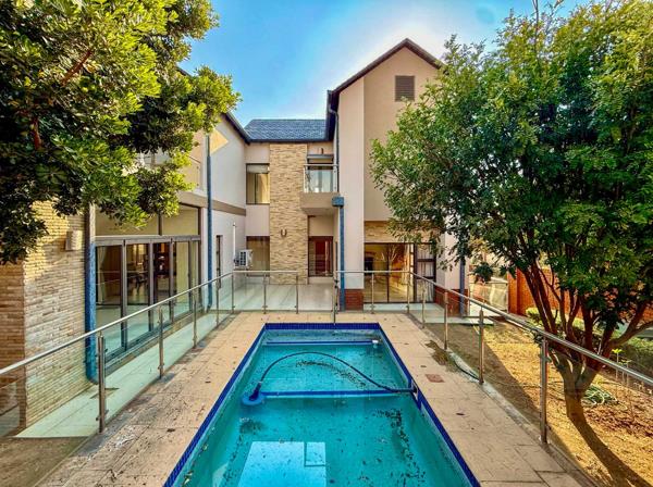 5 Bedroom House