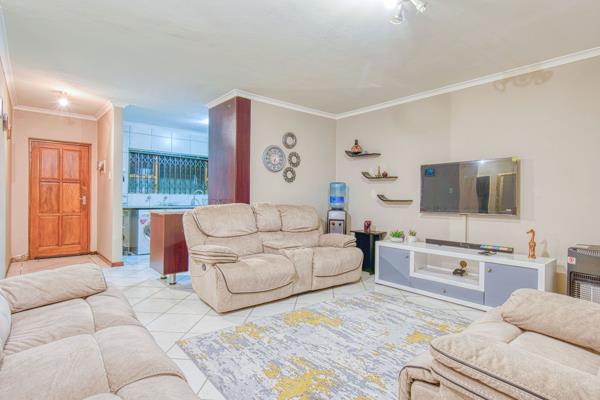 2 Bedroom TownhouseMeyersdal - View 4