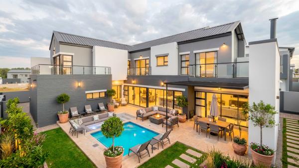 4 Bedroom House