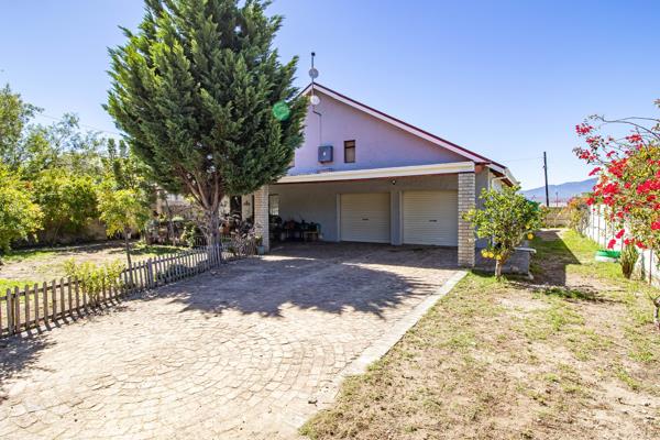 2 Bedroom House