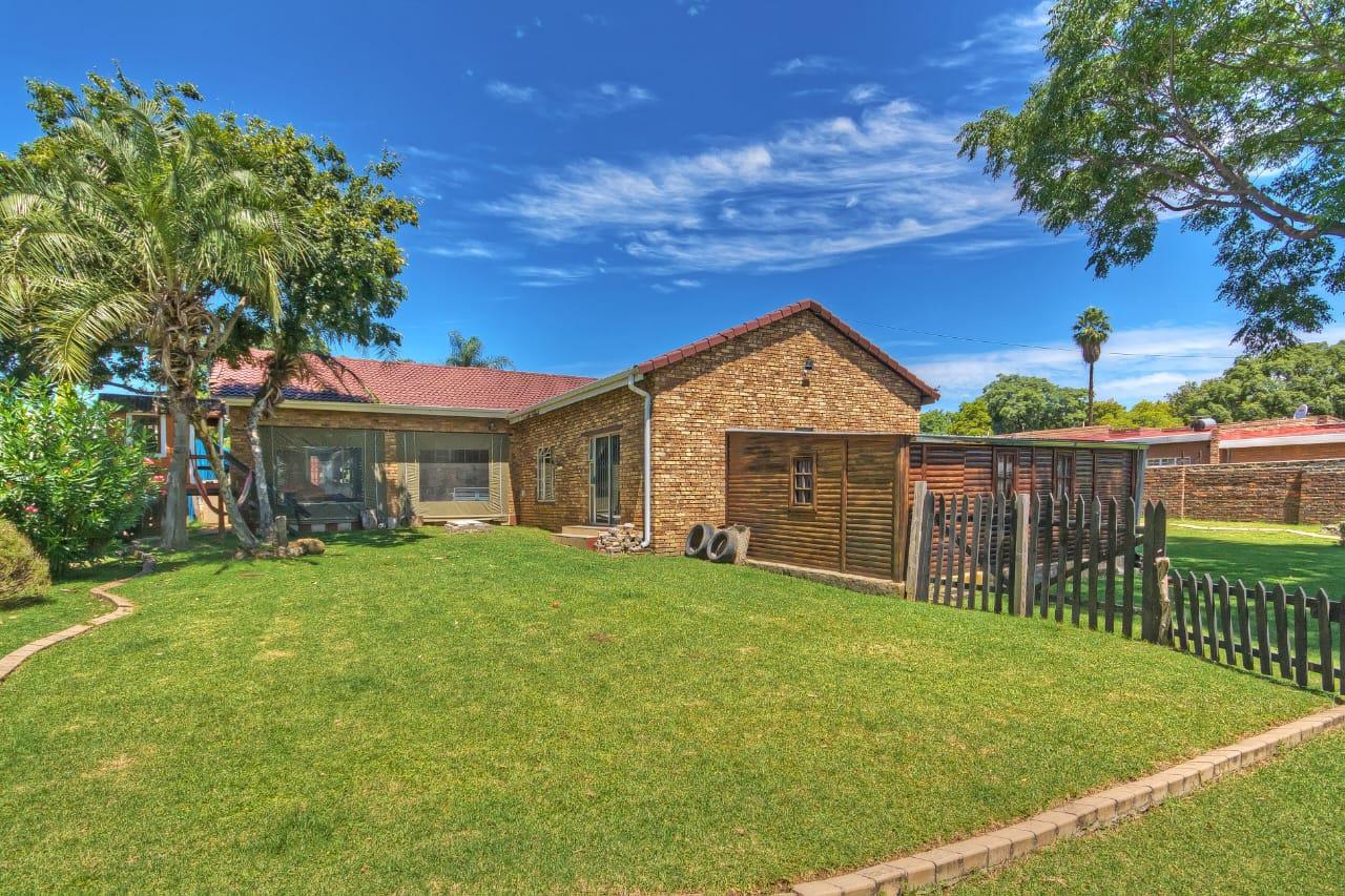 4 Bedroom House in Erand Gardens