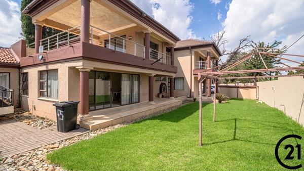 6 Bedroom House