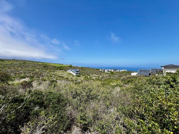 1 219 m² Land