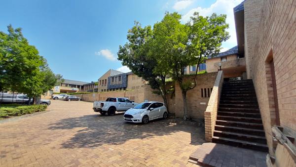 155 m² Commercial space