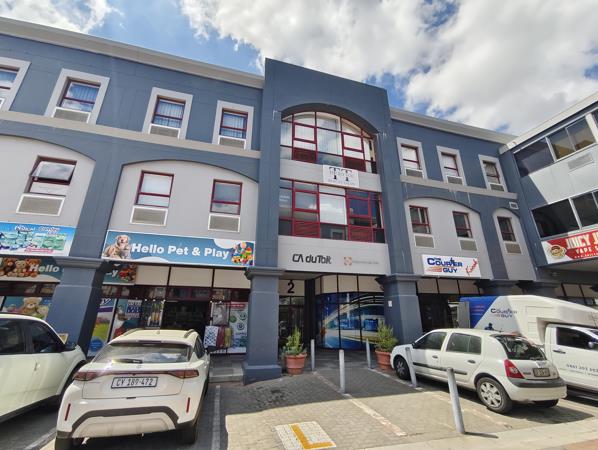 151 m² Commercial space