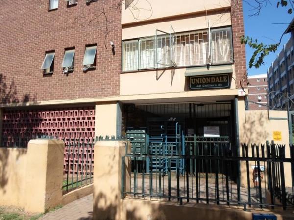 1.5 Bedroom Apartment