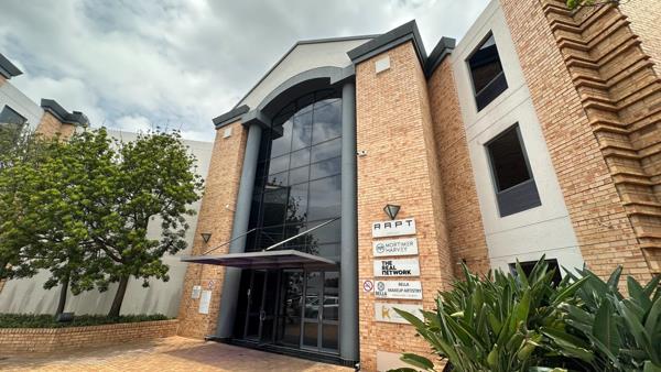 314 m² Office Space