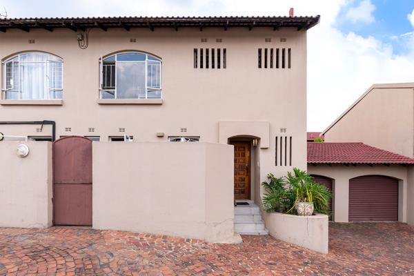 3 Bedroom Townhouse