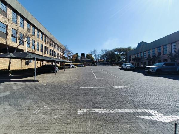 277  m² Commercial space