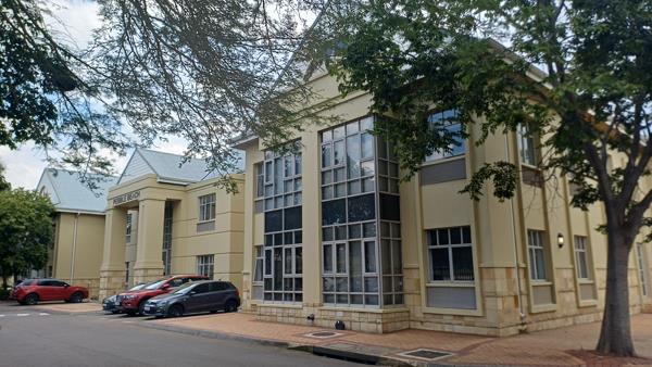1 274.9 m² Commercial space