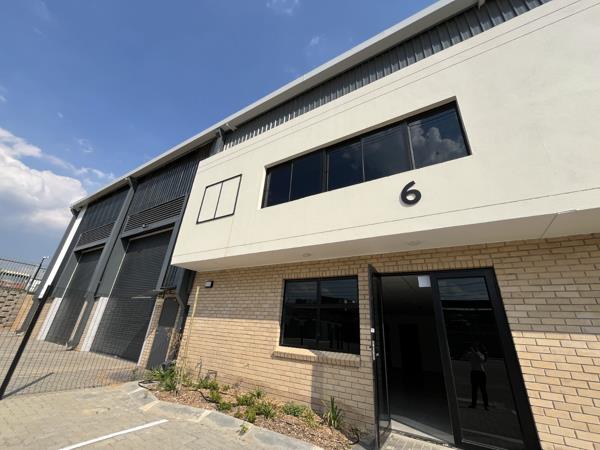 785 m² Industrial space