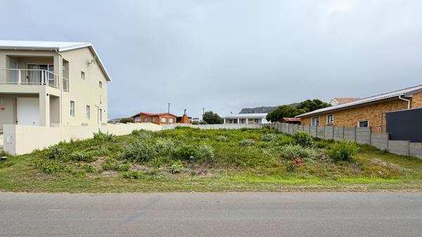 654 m² Land