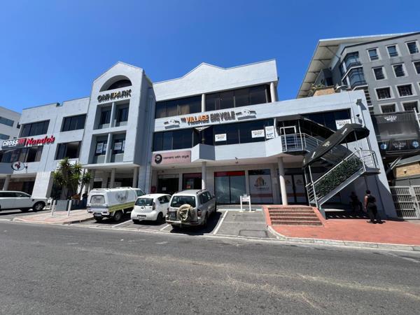 390 m² Commercial space