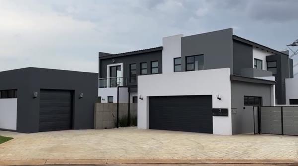 5 Bedroom House