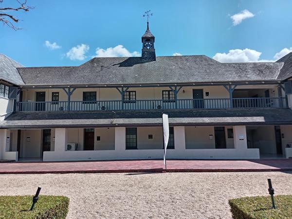 571 m² Commercial space