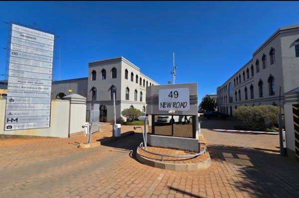 156  m² Office Space