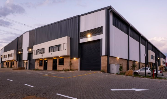 564 m² Industrial space
