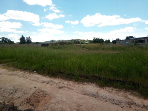 1 405 m² Land