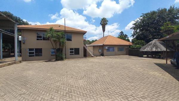 400  m² Commercial space