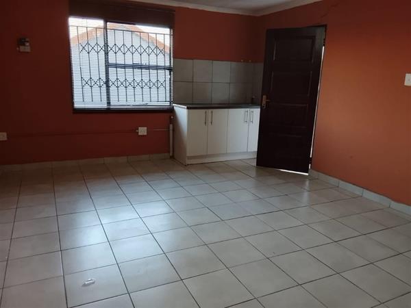 1 Bedroom Garden Cottage