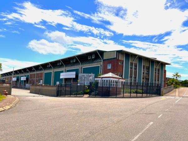 1 370 m² Industrial space