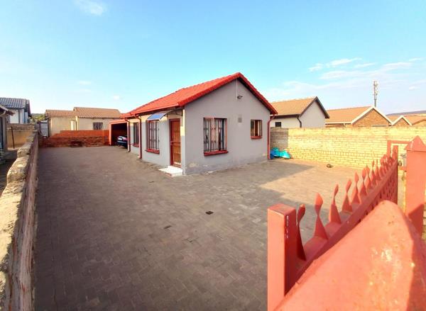 2 Bedroom House