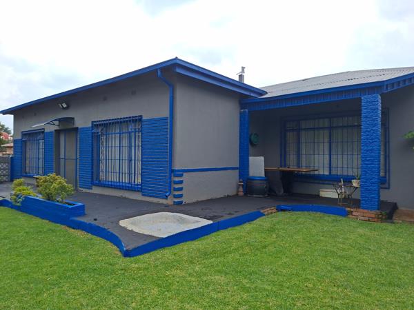 5 Bedroom House